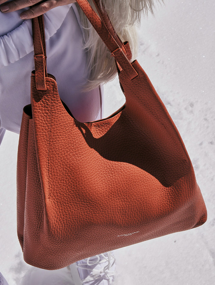 Gianni chiarini hotsell hobo bag