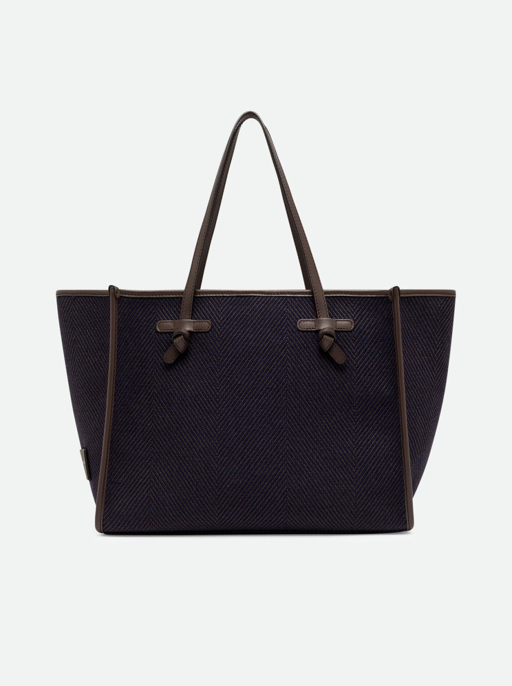 : MARCELLA