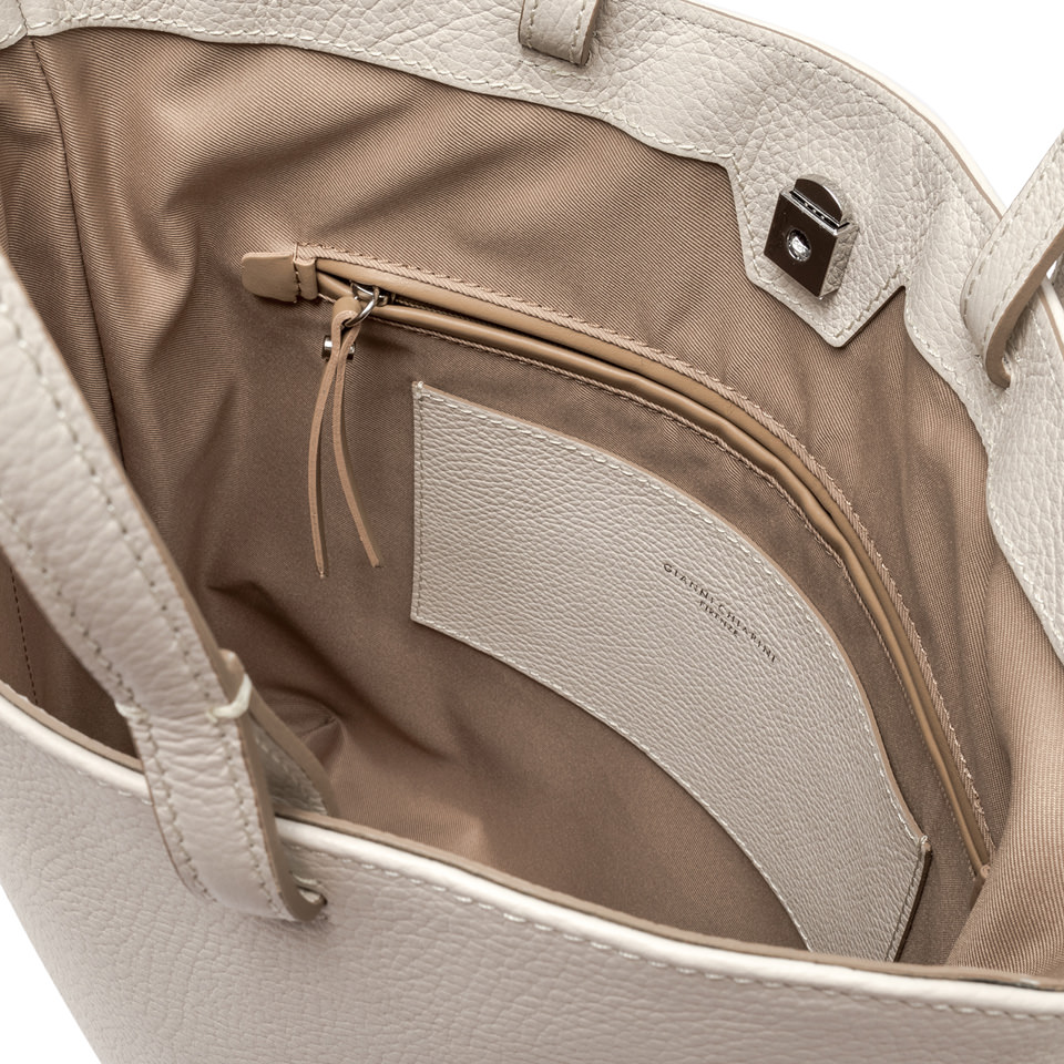 GIANNI CHIARINI: AIDA