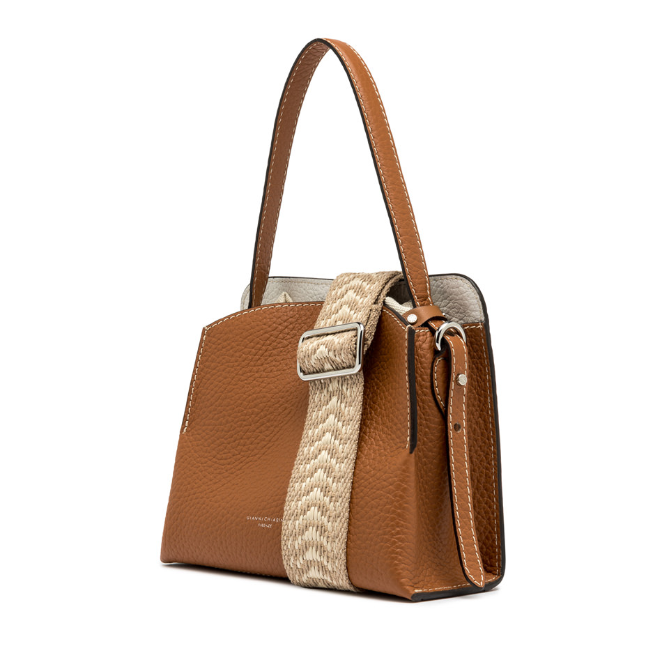 GIANNI CHIARINI: ASIA
