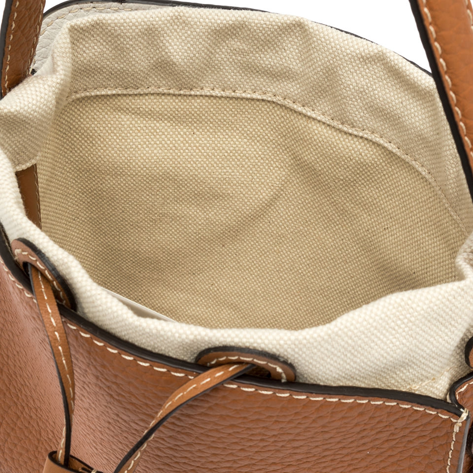 GIANNI CHIARINI: ASIA