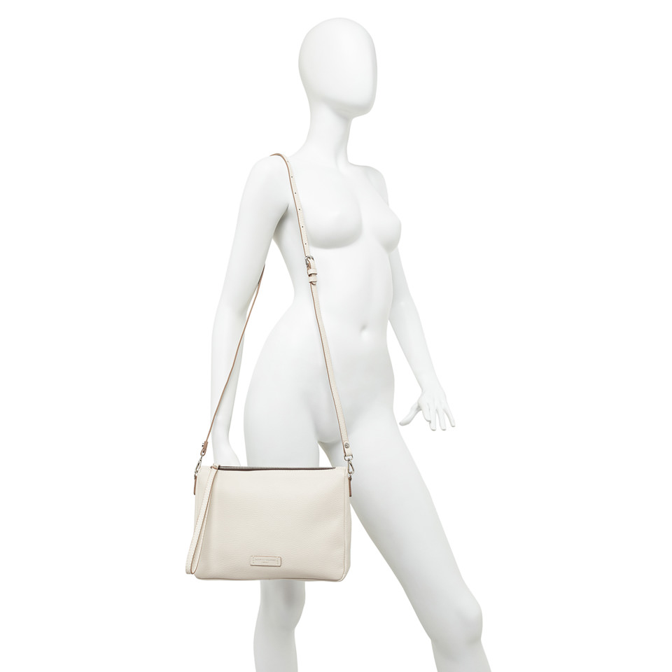 GIANNI CHIARINI: NORA POUCH