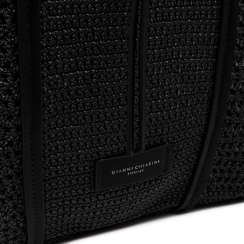 GIANNI CHIARINI: VICTORIA