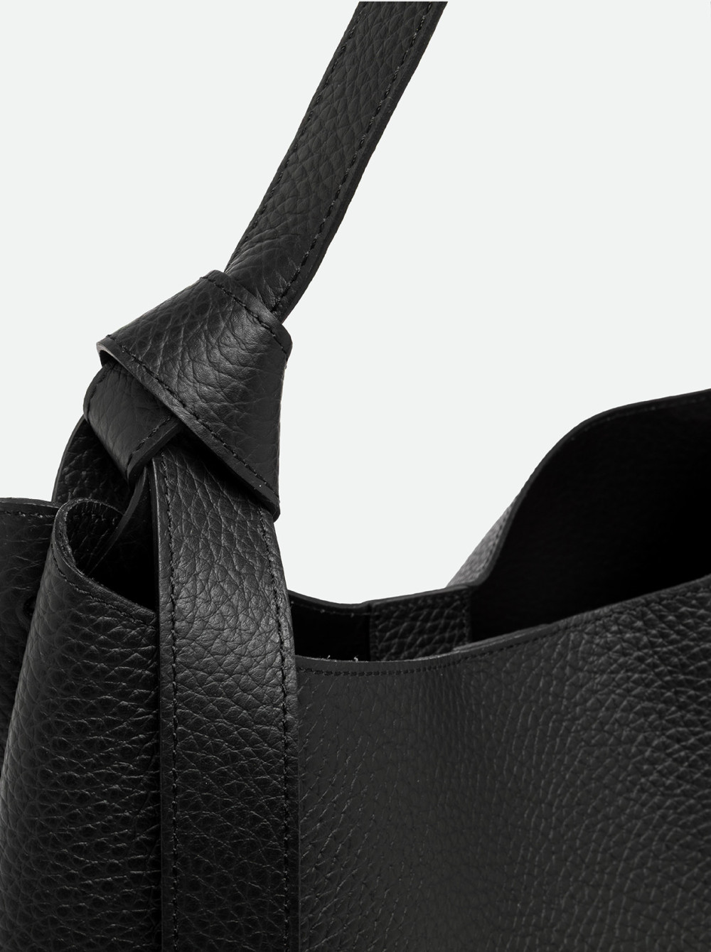 GIANNI CHIARINI: AMIRA