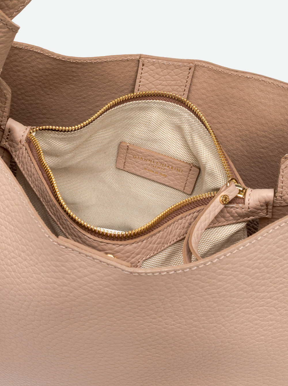 GIANNI CHIARINI: AMIRA