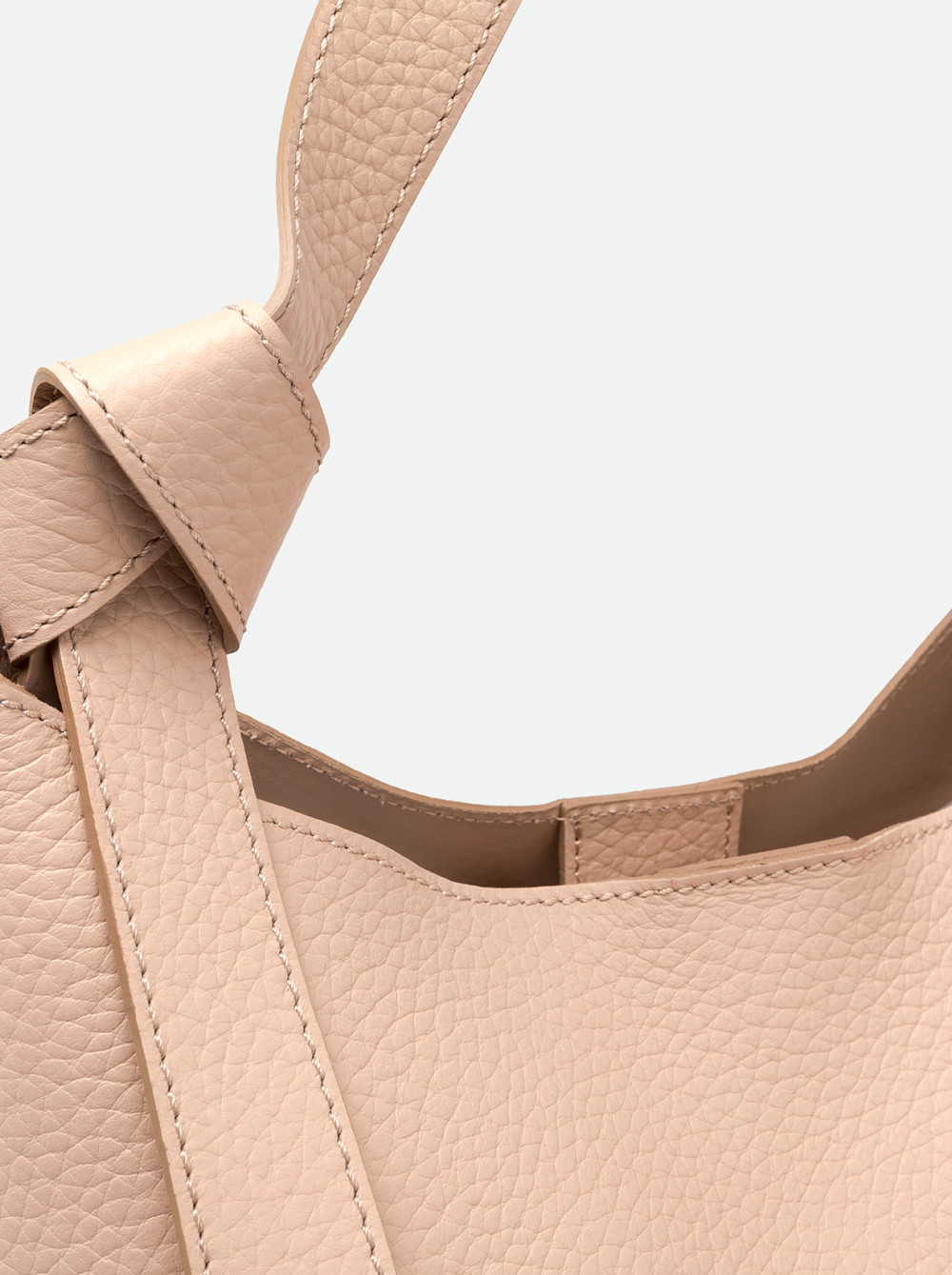 GIANNI CHIARINI: AMIRA