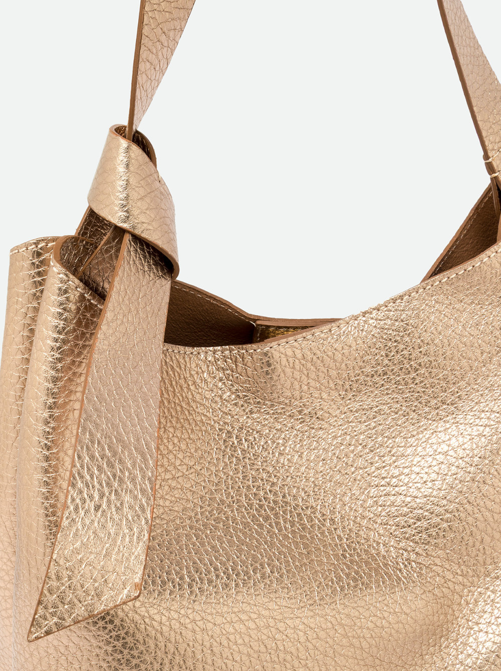 GIANNI CHIARINI: AMIRA