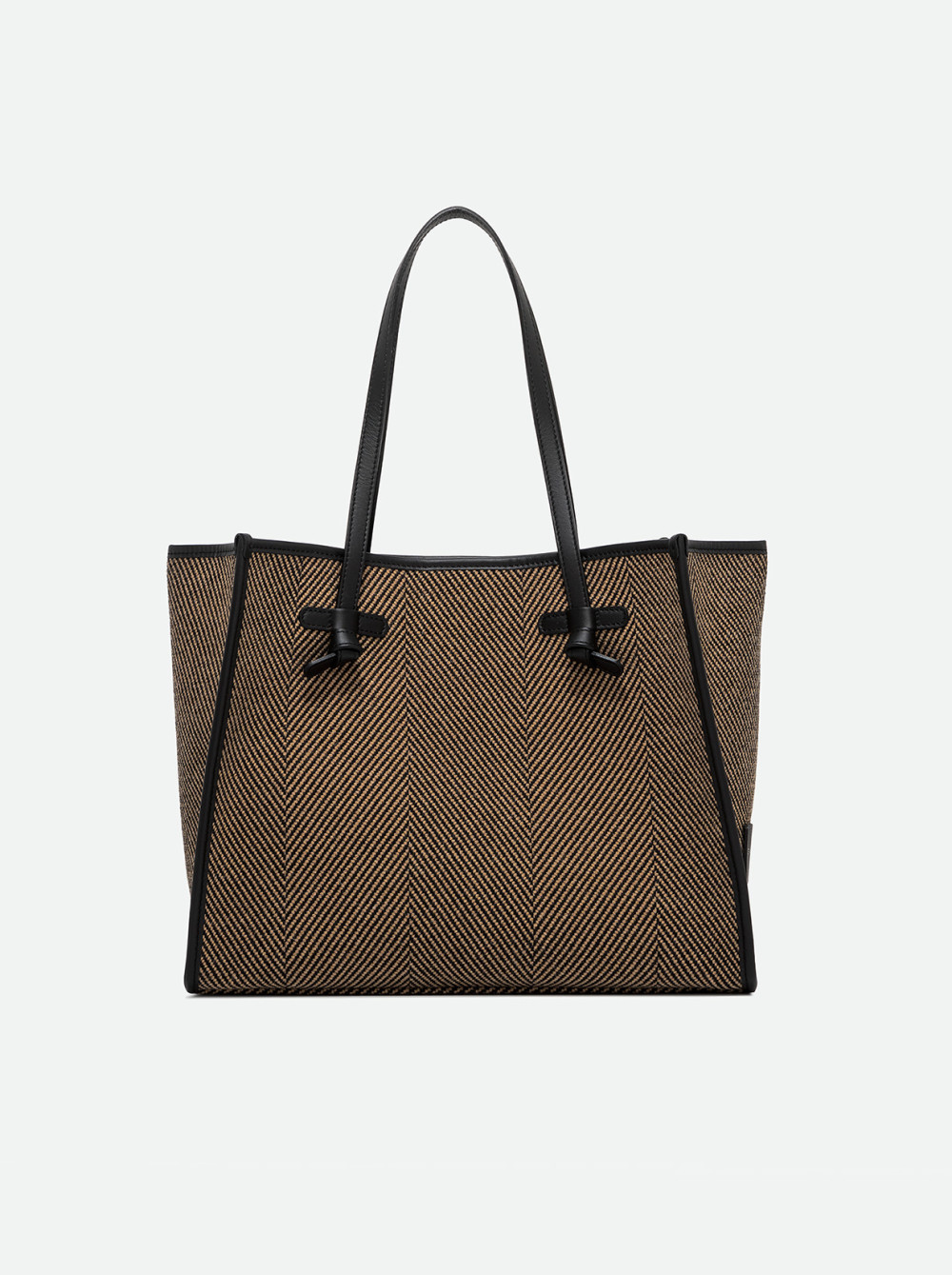 : MARCELLA