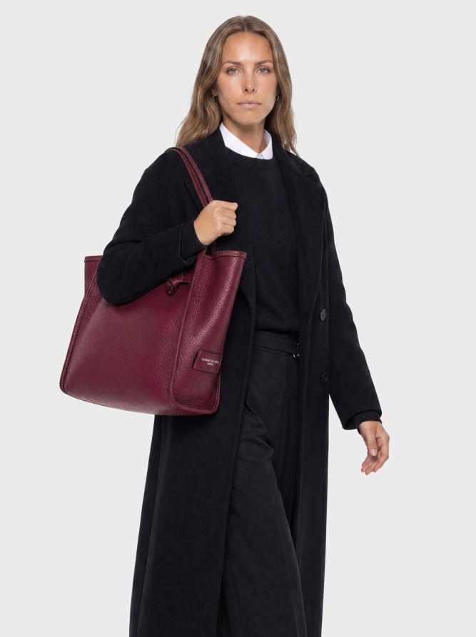 MARCELLA