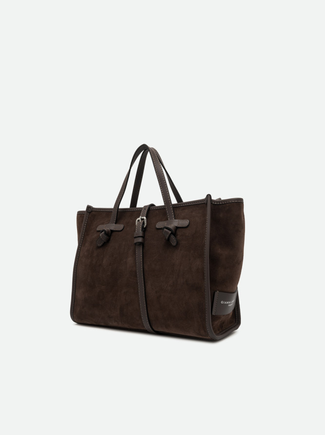 MISS MARCELLA 32