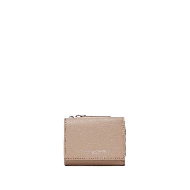 GIANNI CHIARINI: SUPERLIGHT