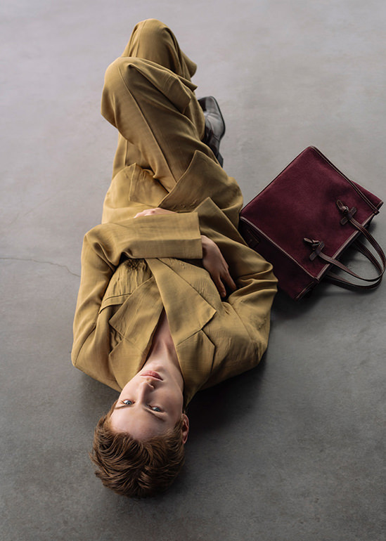 Miss Marcella 32 Suede